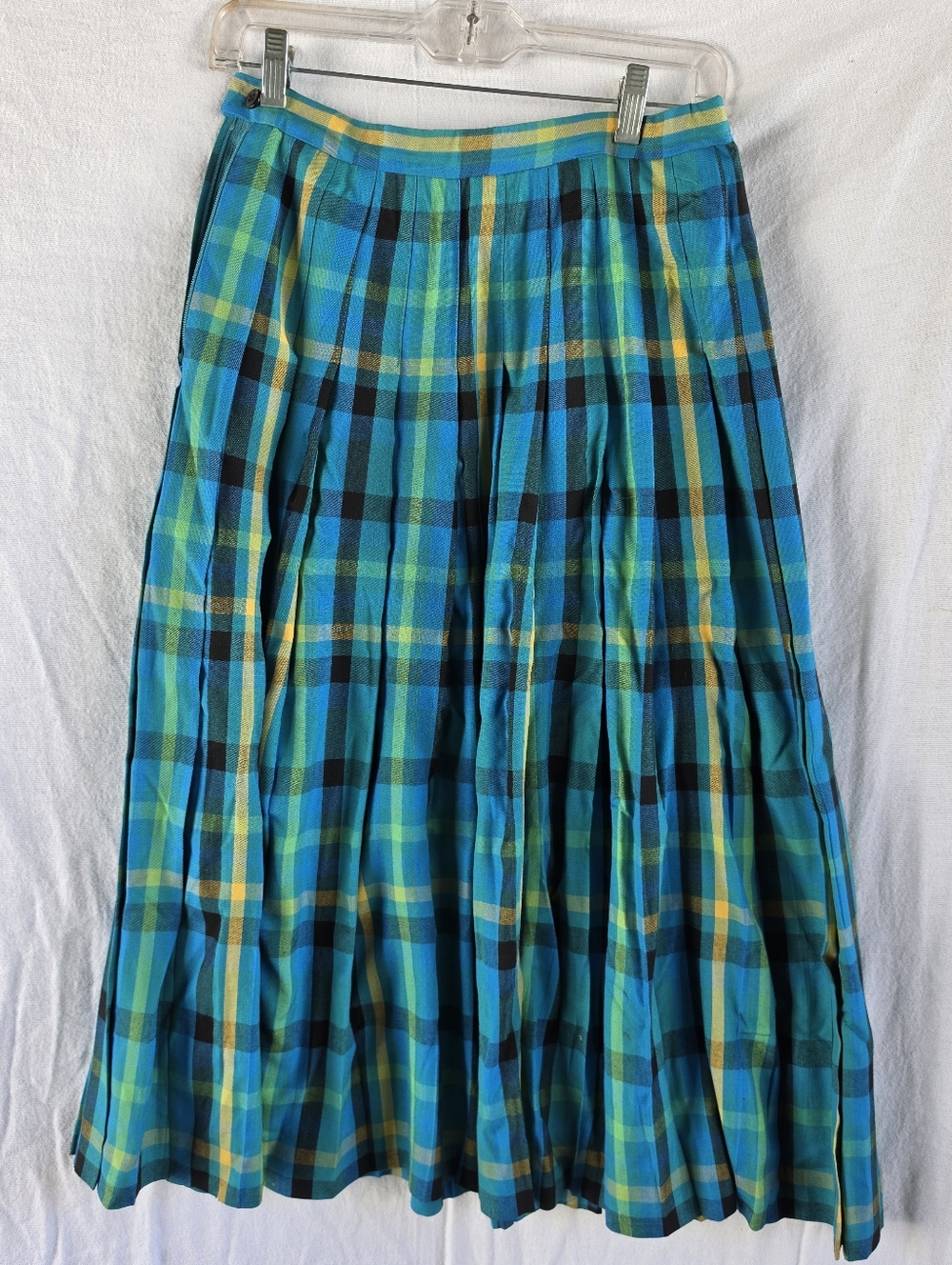 Vintage Pendleton Sophisticates Blue Plaid Pleated Skirt Women’s Sz 8 USA Classi